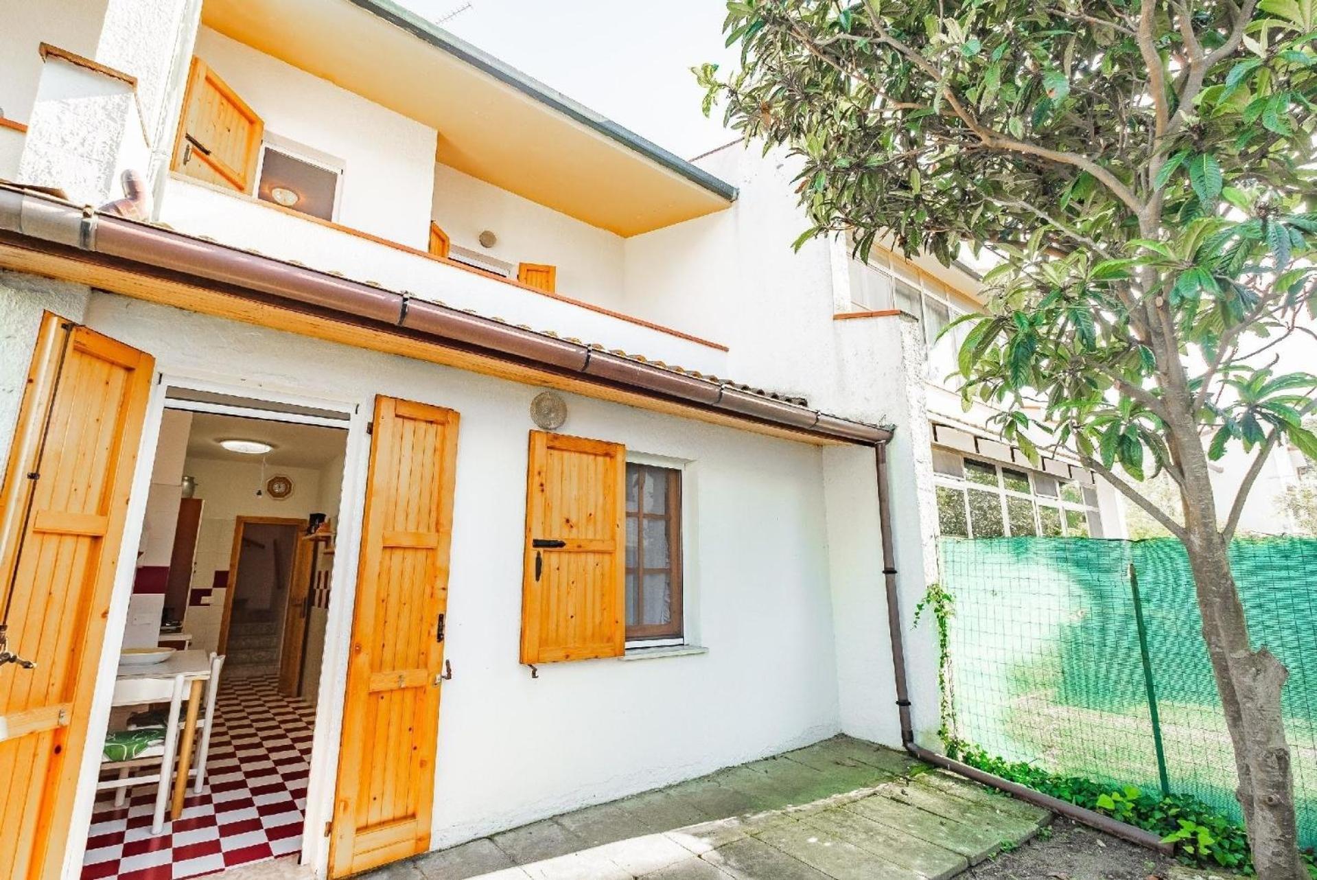 Ferienhaus In Lido Delle Nazioni Mit Grossem Garten 외부 사진